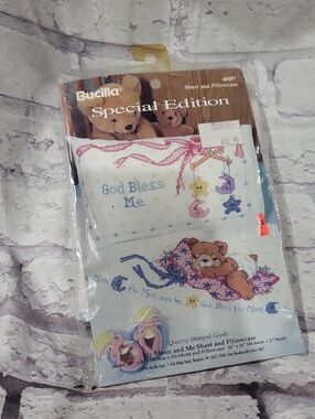 Bucilla Vintage Pilloe Case And Sheet Set